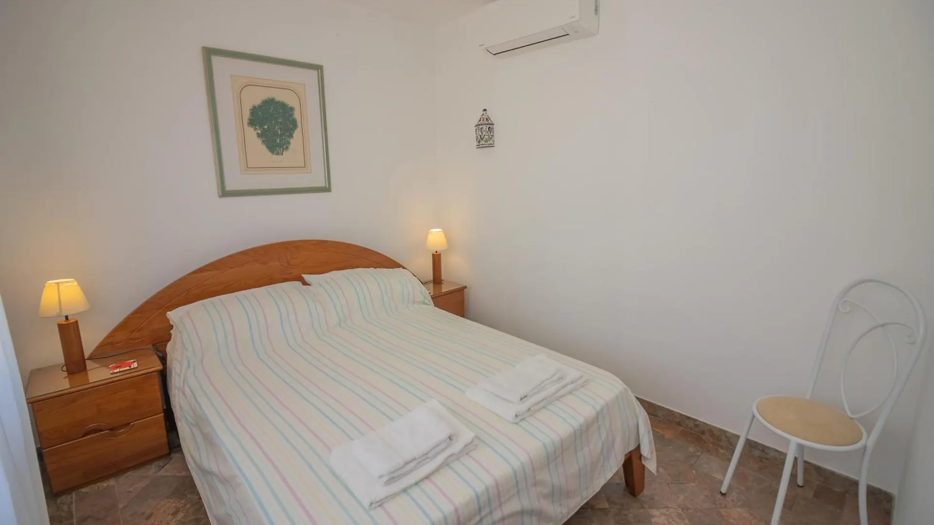 Casa Dos Sonhos Luz 0*,  Portekiz